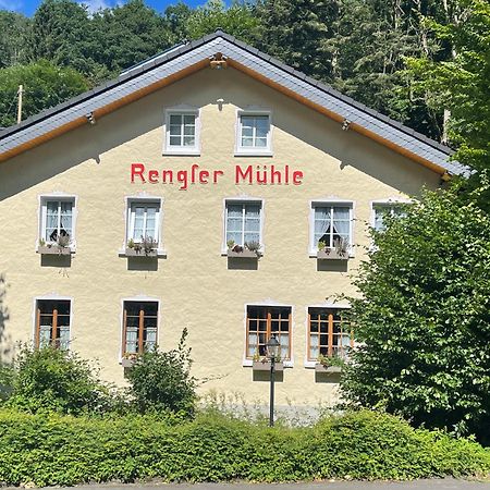 Hotel Restaurant Rengser Muehle Bergneustadt Exterior photo