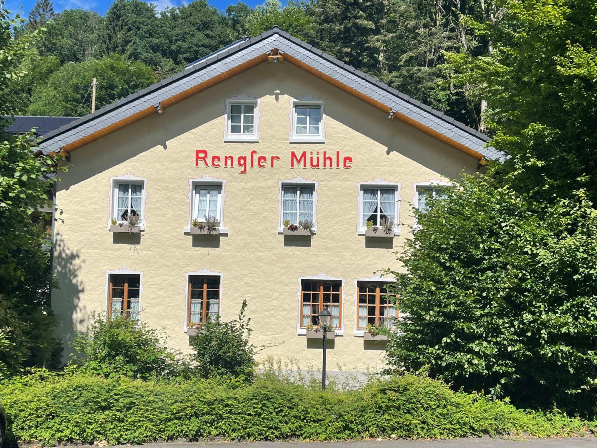 Hotel Restaurant Rengser Muehle Bergneustadt Exterior photo